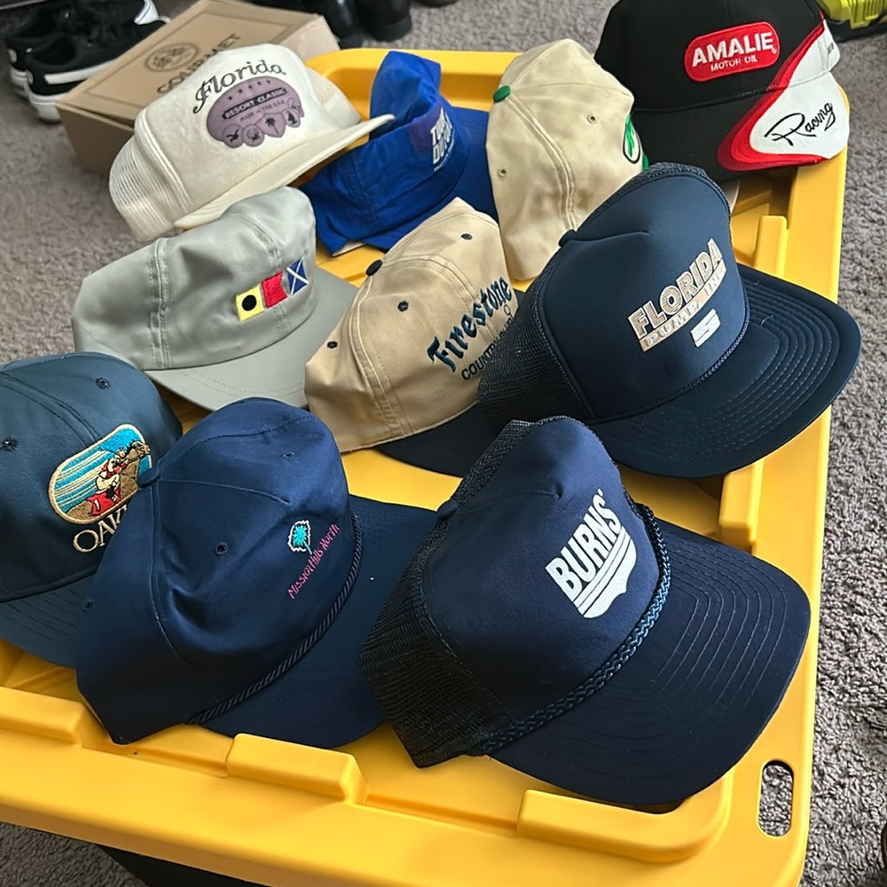 LOT of 10 vintage hats